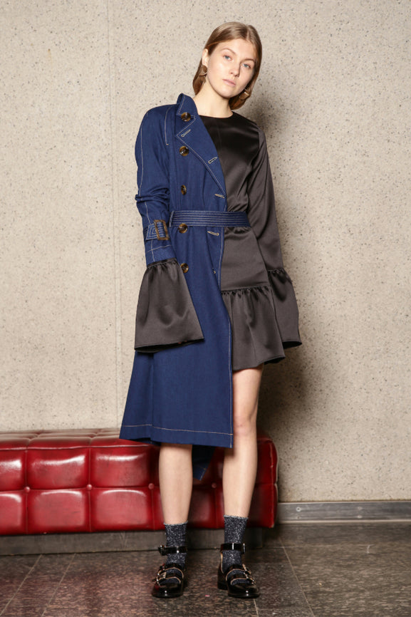 Bell Arm Mini Dress - Black